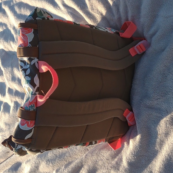 🙀EMMA & CHLOE Bohemian Print Trailmaker Backpack - Picture 5 of 12